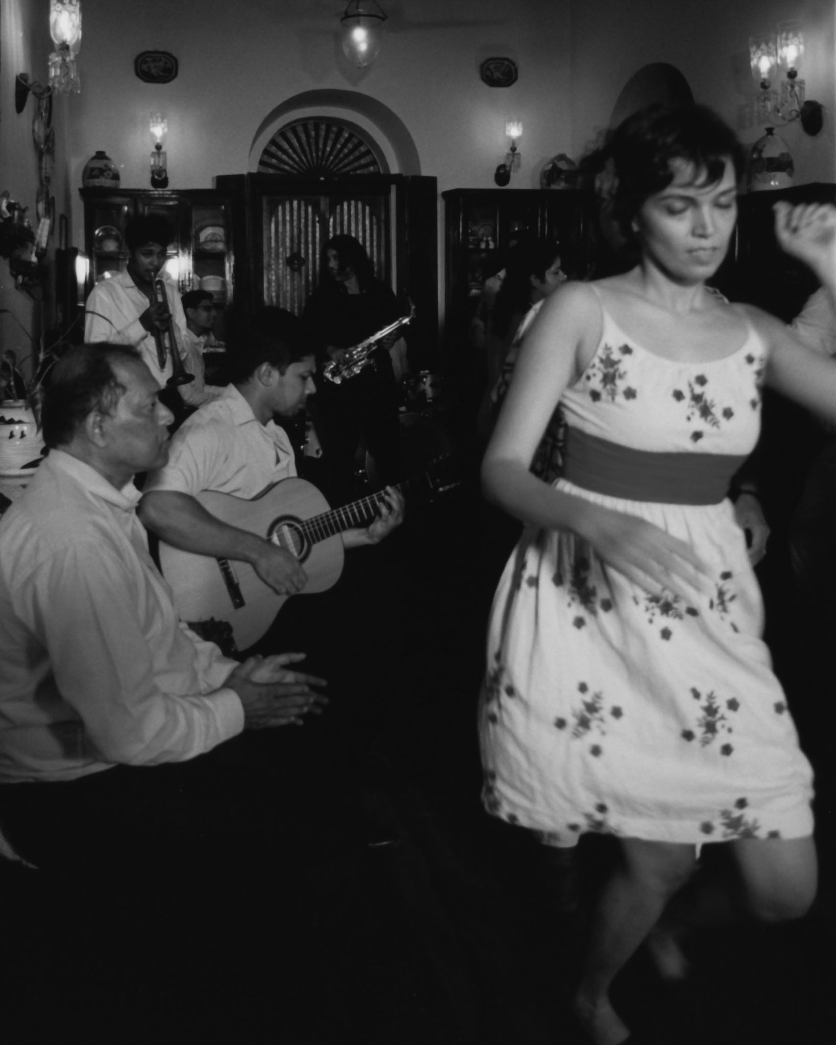 Gildon &emdash; Luncheon Magazine