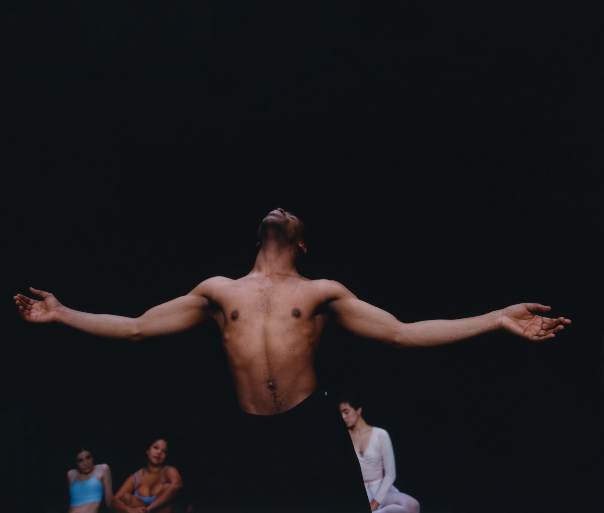 Gildon &emdash; Sixteen Journal / Actors from Conservatoire National Supérieur d’Art Dramatique